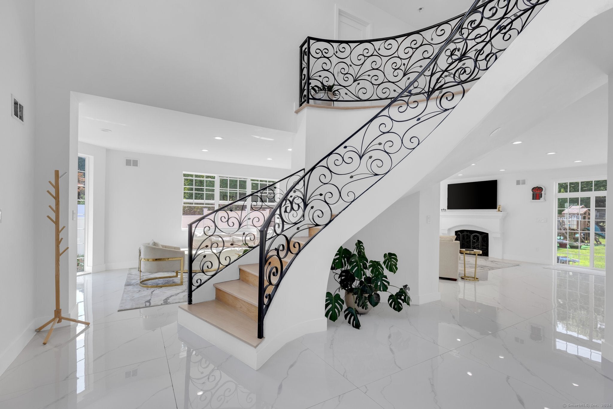 Stamford, Connecticut, 06905, United States, ,4 BathroomsBathrooms,Residential,Active,1702584