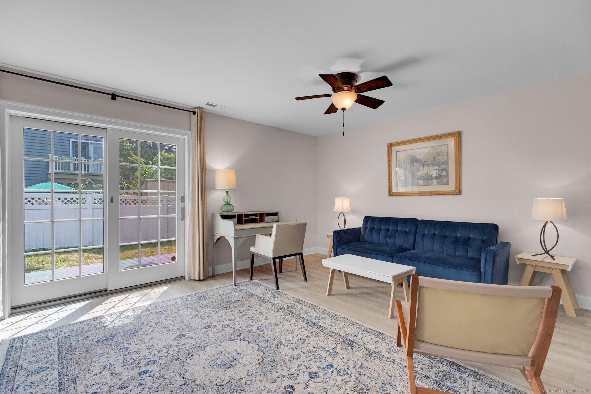 Milford, Connecticut, 06460, United States, 3 Bedrooms Bedrooms, ,4 BathroomsBathrooms,Residential,Active,1926887