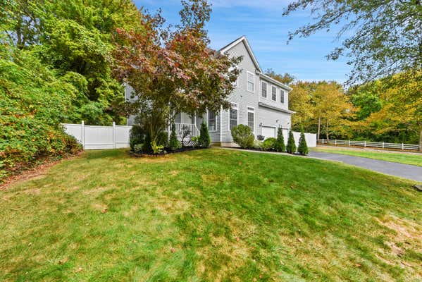 10 ASPEN CIR, HAMDEN, CT 06518 - Image 1