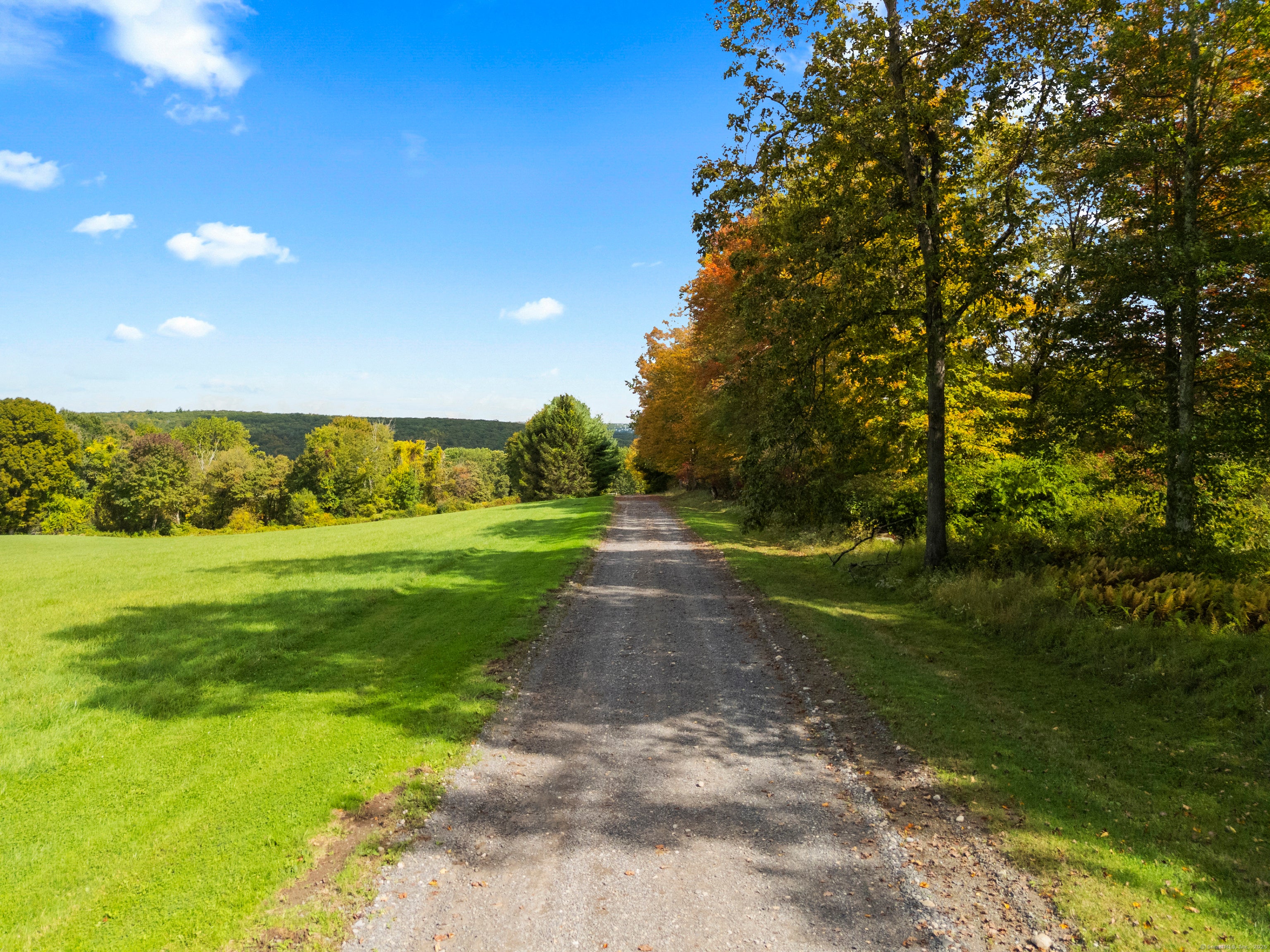 Roxbury, Connecticut, 06783, United States, 3 Bedrooms Bedrooms, ,2 BathroomsBathrooms,Residential,Active,2007143