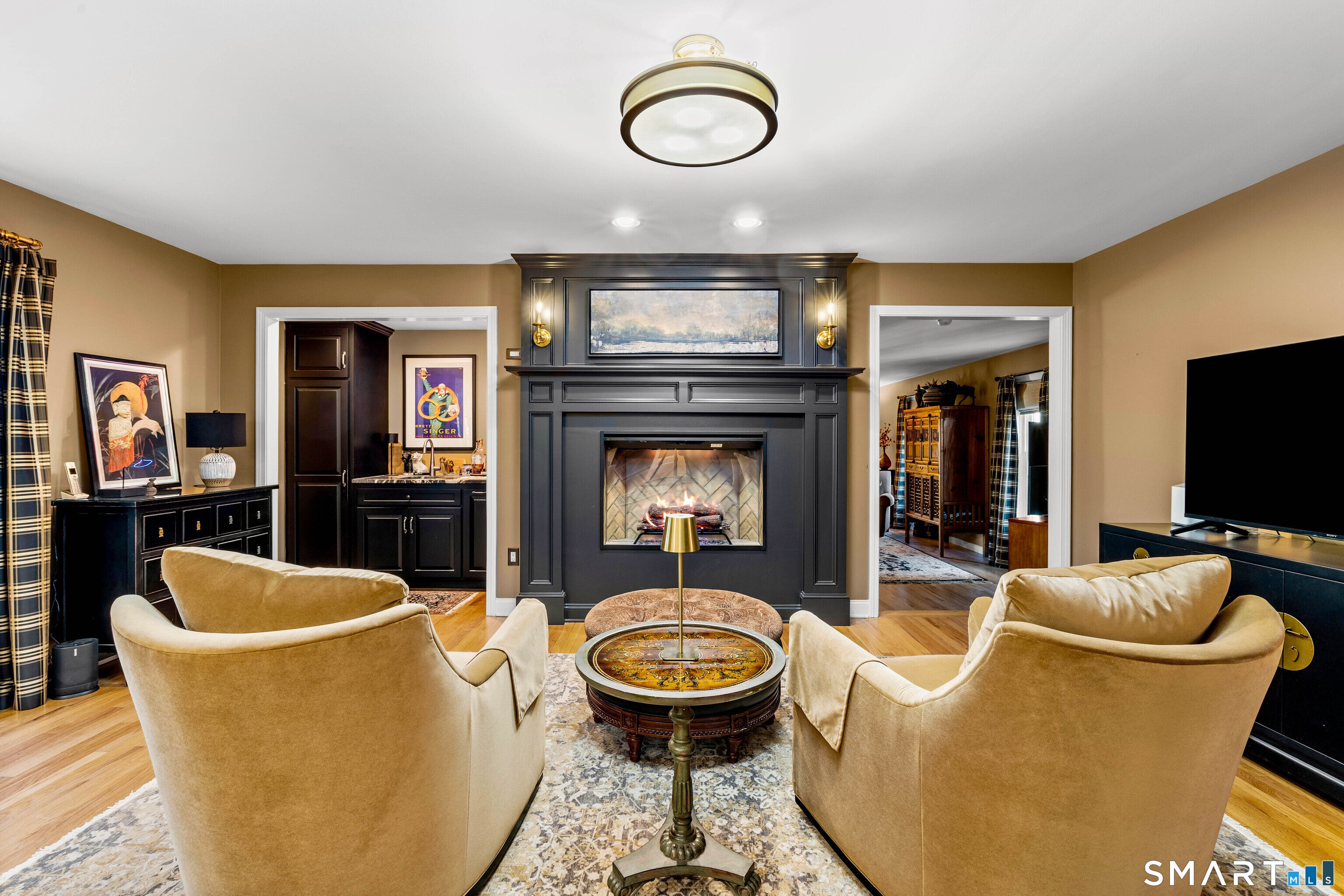 Essex, Connecticut, 06426, United States, 4 Bedrooms Bedrooms, ,4 BathroomsBathrooms,Residential,Contingent,2007320