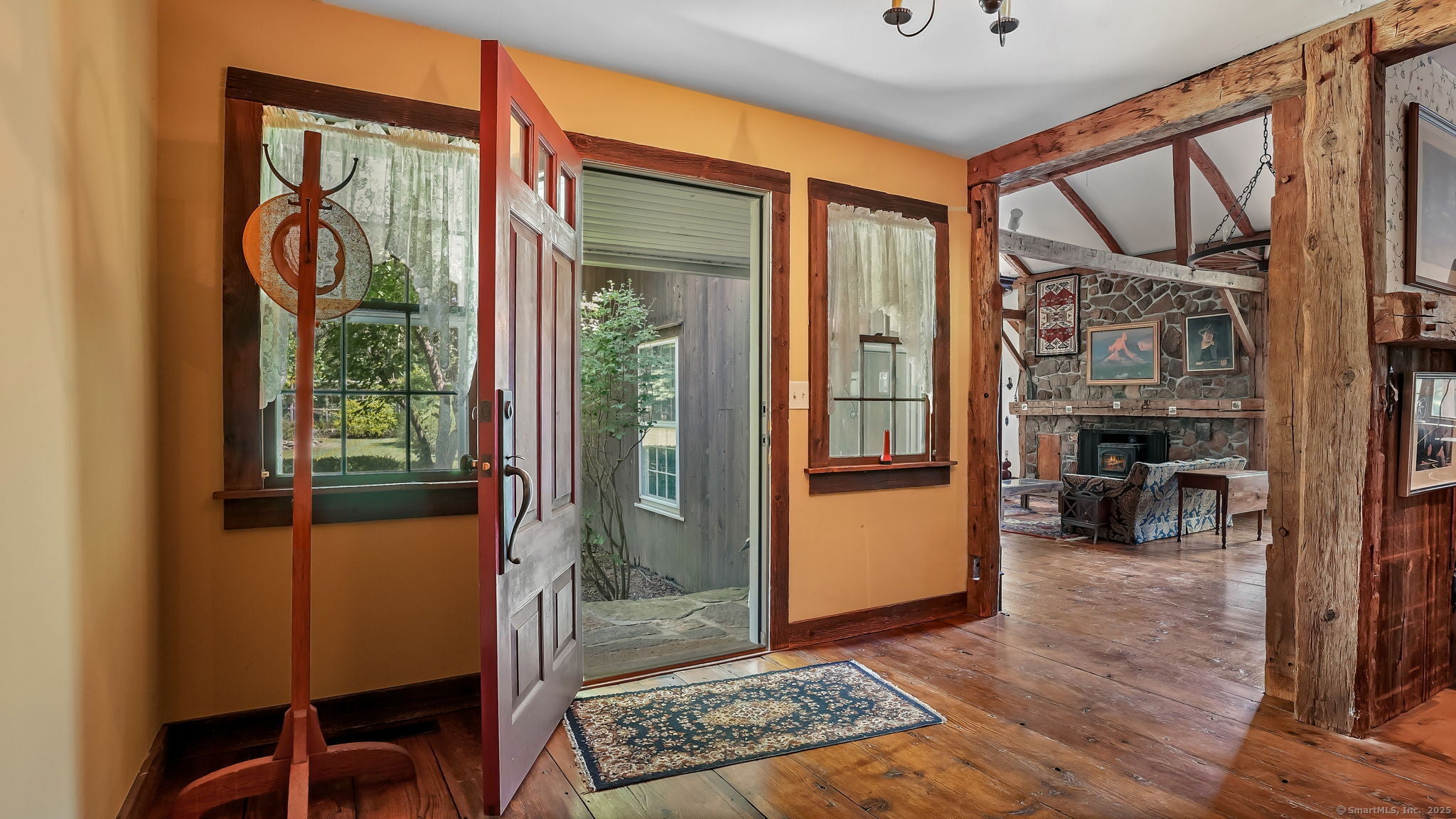 Trumbull, Connecticut, 06611, United States, 6 Bedrooms Bedrooms, ,6 BathroomsBathrooms,Residential,Active,1922320