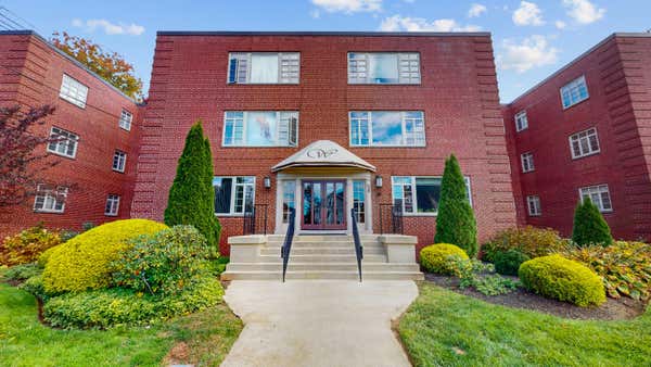 30 OUTLOOK AVE APT 108, WEST HARTFORD, CT 06119 - Image 1