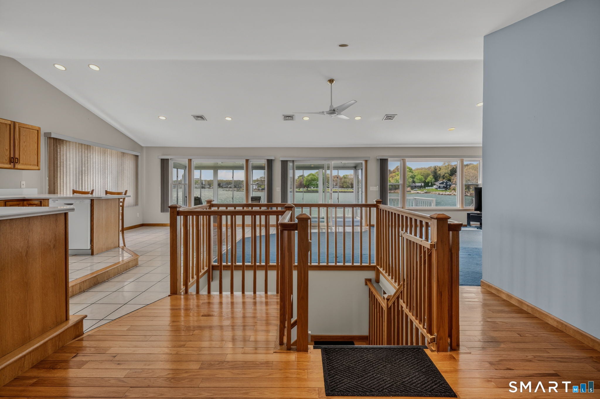 Waterford, Connecticut, 06385, United States, 4 Bedrooms Bedrooms, ,3 BathroomsBathrooms,Residential,Active,2045547
