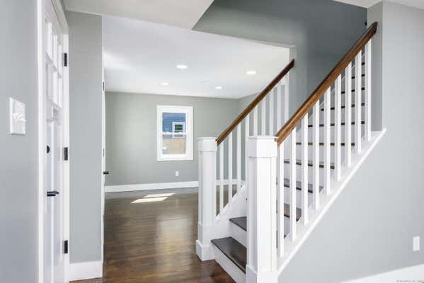 108 WALKER ST, MANCHESTER, CT 06040 - Image 1