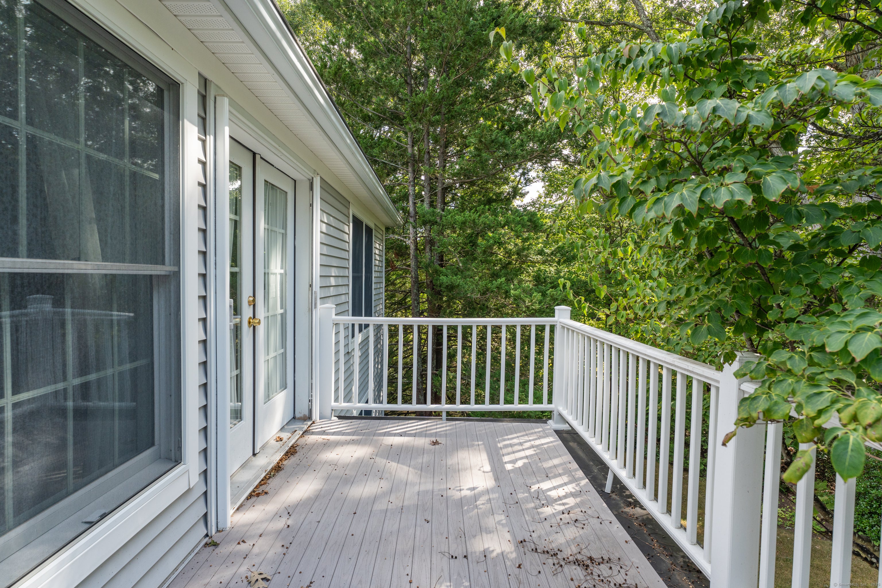 Old Lyme, Connecticut, 06371, United States, 3 Bedrooms Bedrooms, ,5 BathroomsBathrooms,Residential,Active,1944260