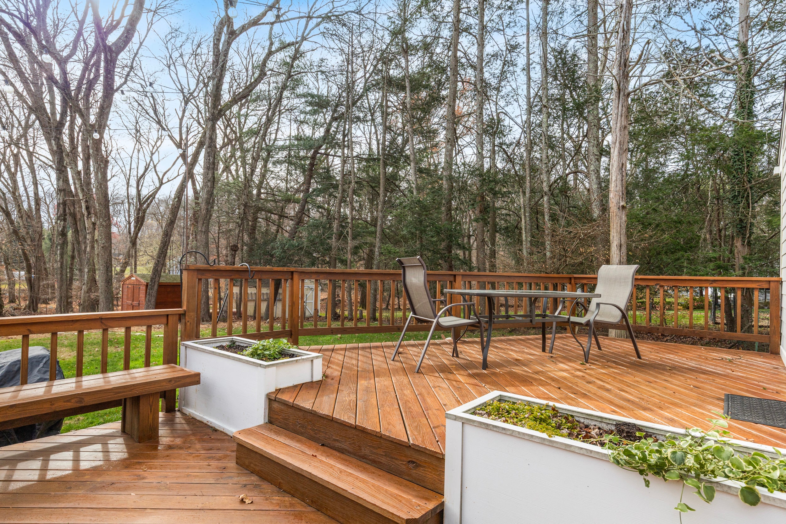 Stamford, Connecticut, 06903, United States, 4 Bedrooms Bedrooms, ,3 BathroomsBathrooms,Residential,Active,1996290