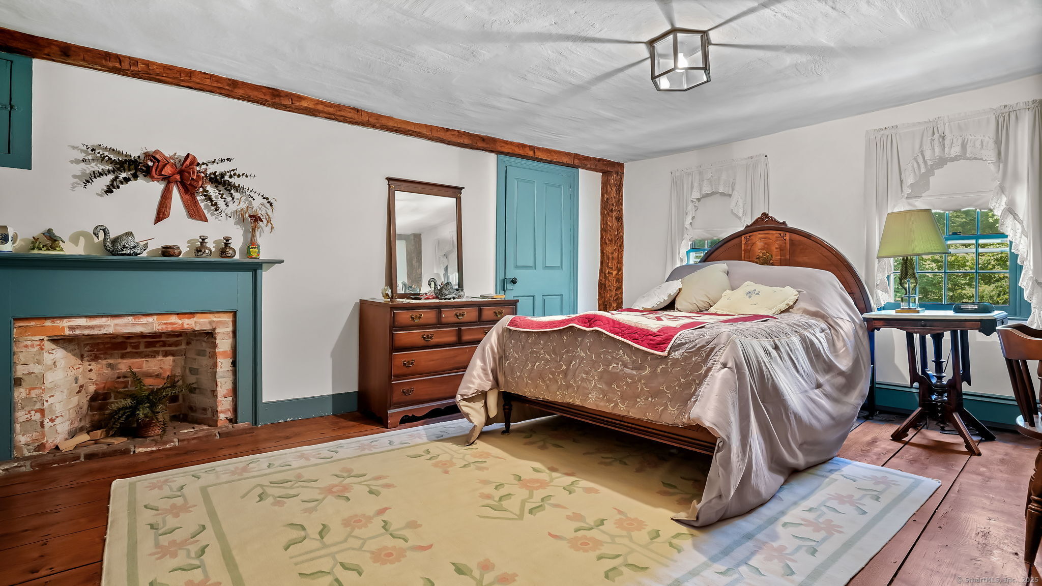 Trumbull, Connecticut, 06611, United States, 6 Bedrooms Bedrooms, ,6 BathroomsBathrooms,Residential,Active,1922320