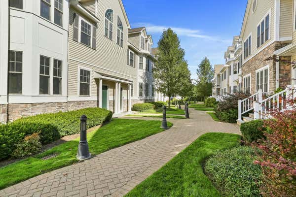 39 MAPLE TREE AVE UNIT 31, STAMFORD, CT 06906 - Image 1