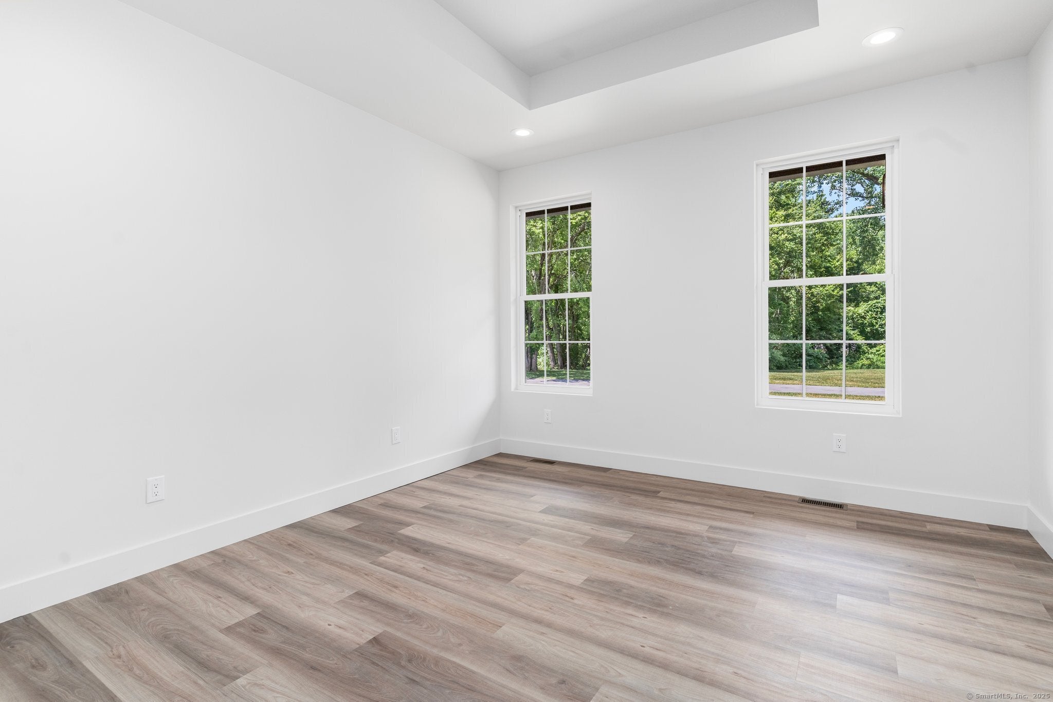 Pomfret, Connecticut, 06259, United States, 4 Bedrooms Bedrooms, ,6 BathroomsBathrooms,Residential,Active,1880189