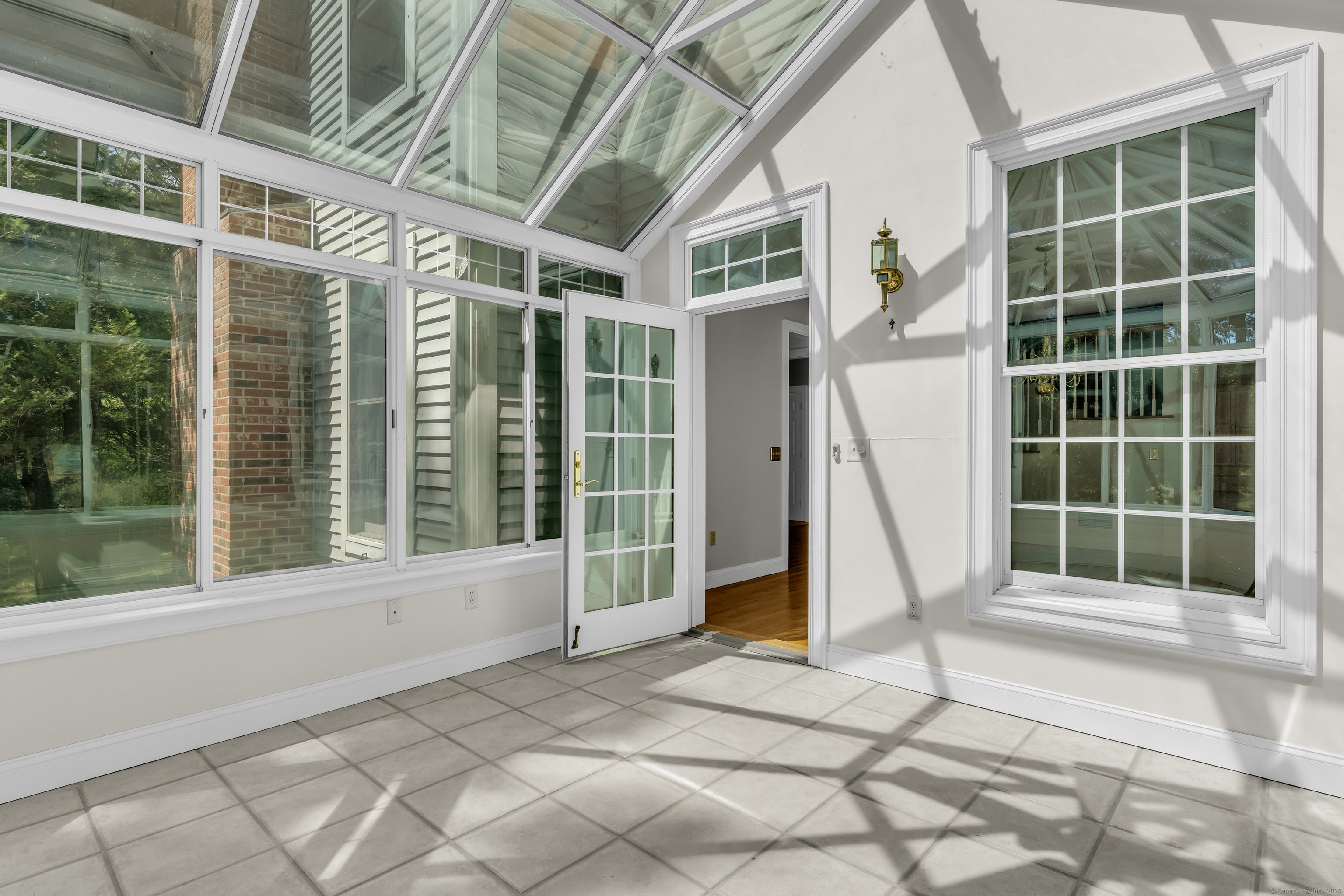 Old Lyme, Connecticut, 06371, United States, 3 Bedrooms Bedrooms, ,5 BathroomsBathrooms,Residential,Active,1944260