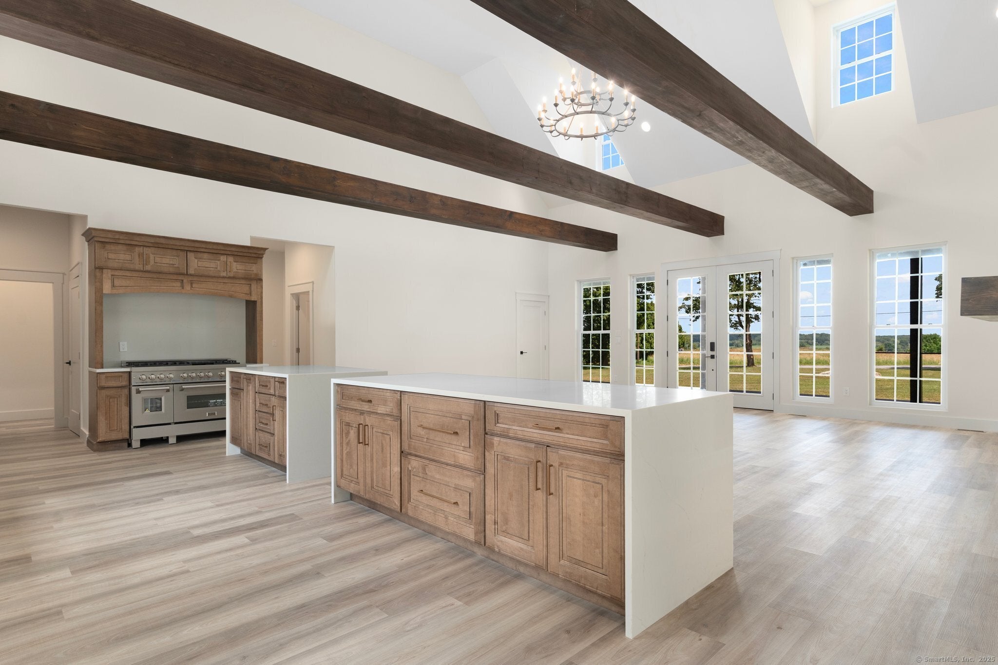 Pomfret, Connecticut, 06259, United States, 4 Bedrooms Bedrooms, ,6 BathroomsBathrooms,Residential,Active,1880189