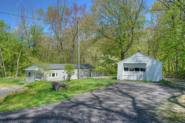 10 MILLTOWN RD, NORTH STONINGTON, CT 06359 - Image 1