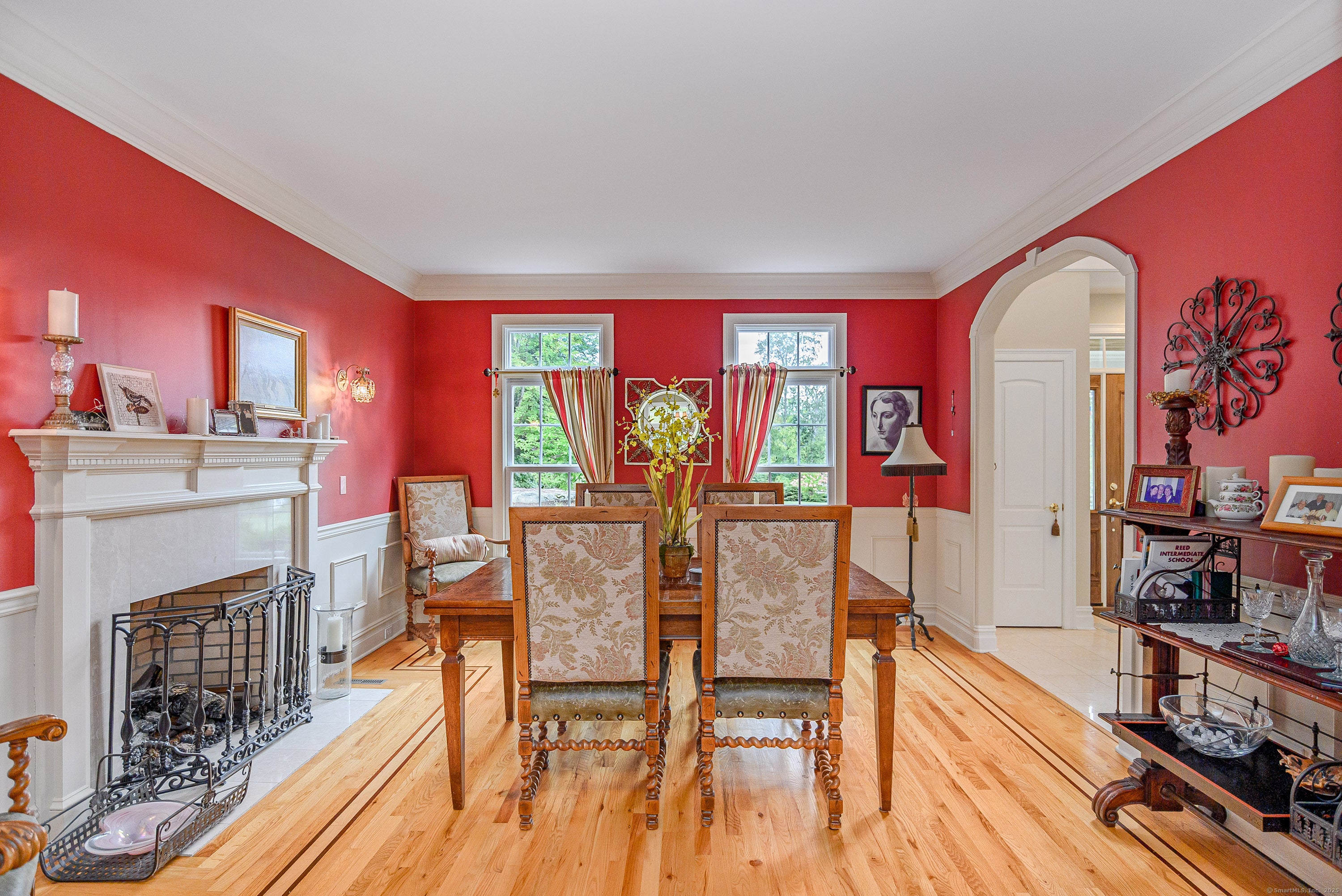 Newtown, Connecticut, 06482, United States, 4 Bedrooms Bedrooms, ,4 BathroomsBathrooms,Residential,Active,1934769