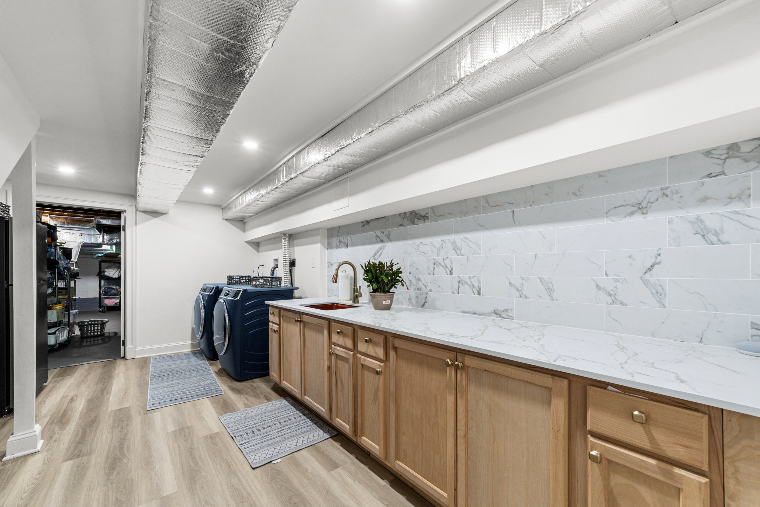 Stamford, Connecticut, 06903, United States, 4 Bedrooms Bedrooms, ,3 BathroomsBathrooms,Residential,Active,1996290