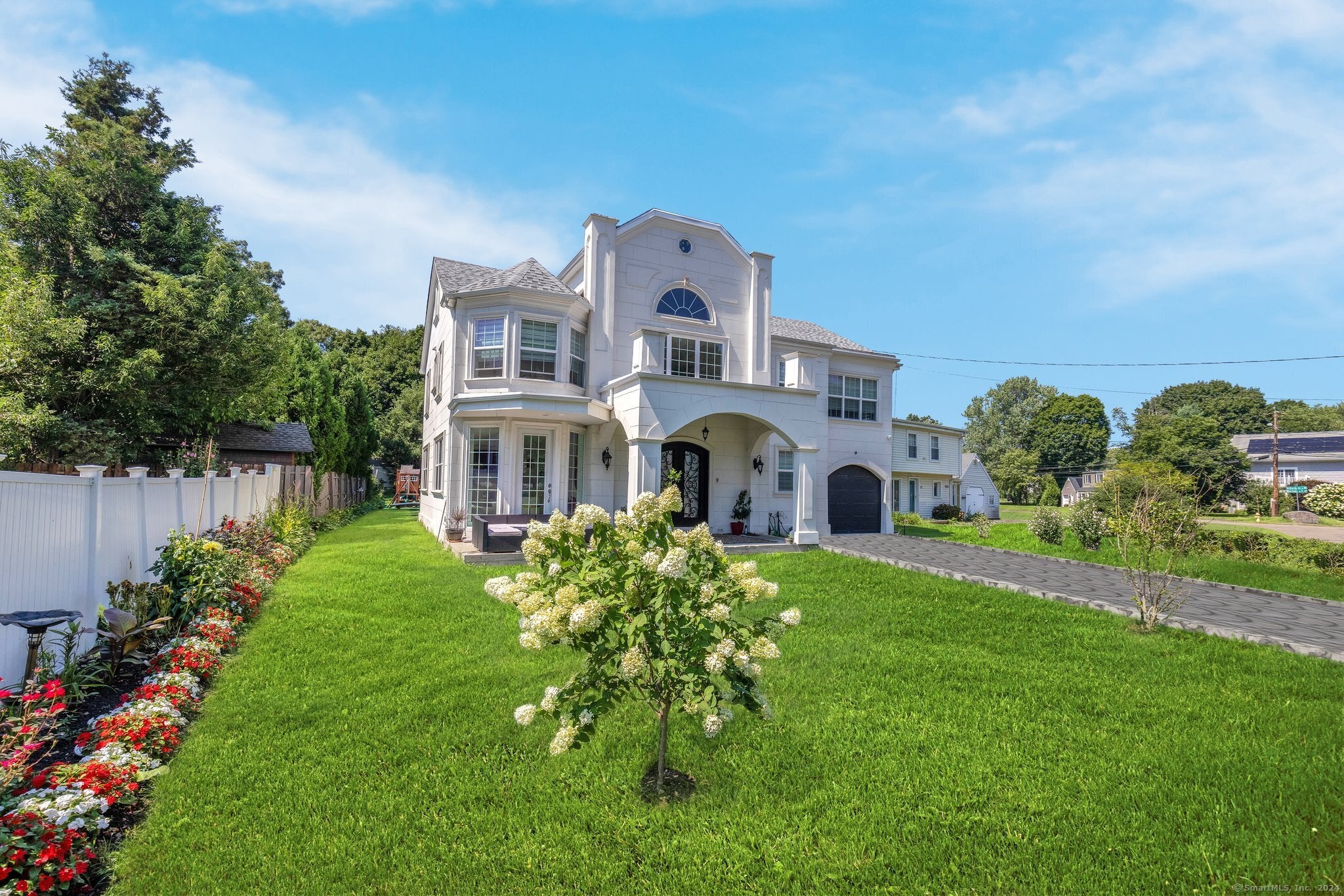 Stamford, Connecticut, 06905, United States, ,4 BathroomsBathrooms,Residential,Active,1702584