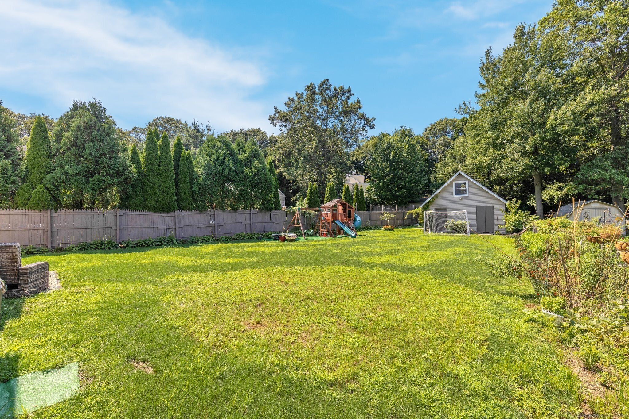 Stamford, Connecticut, 06905, United States, ,4 BathroomsBathrooms,Residential,Active,1702584