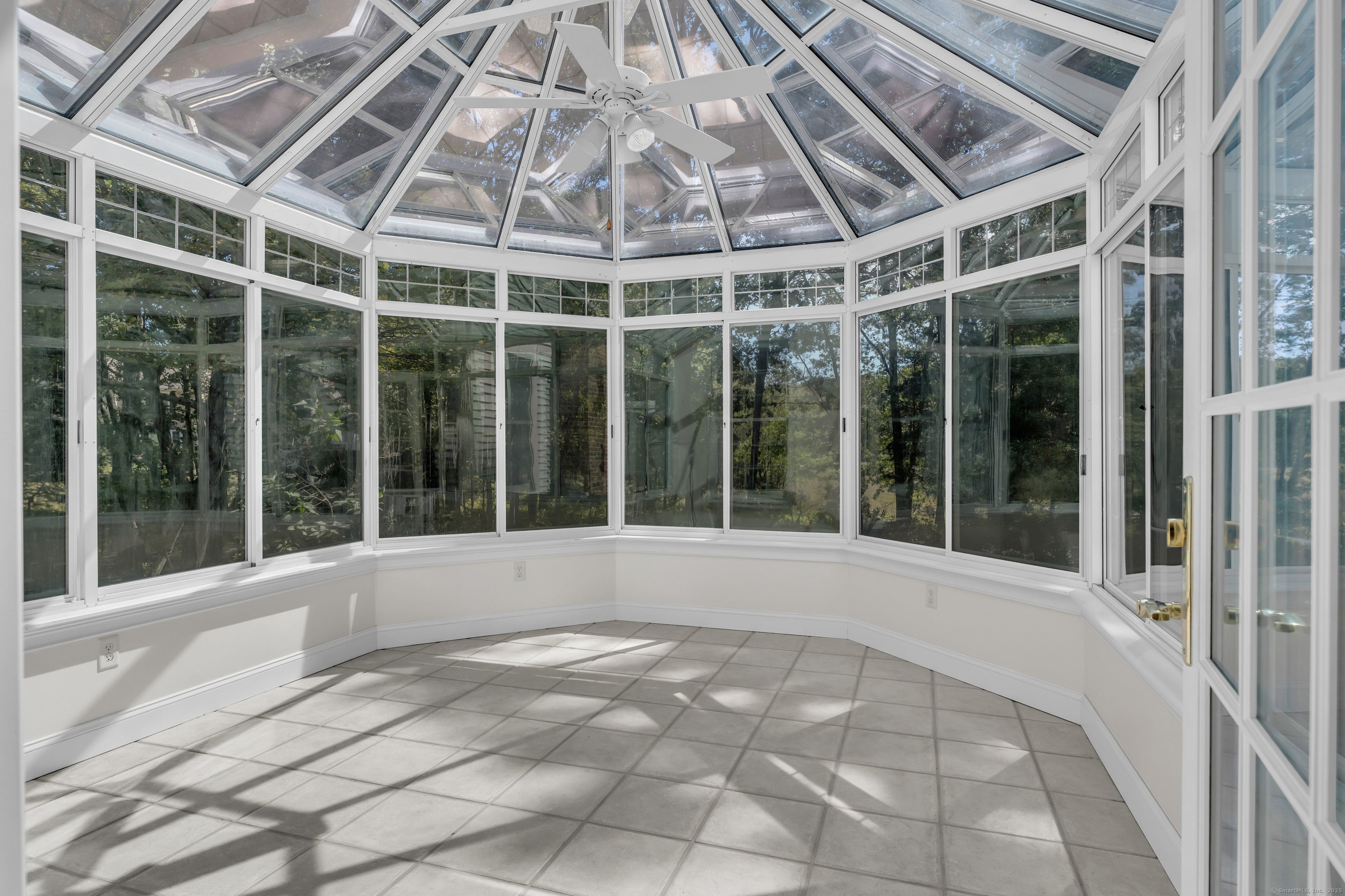 Old Lyme, Connecticut, 06371, United States, 3 Bedrooms Bedrooms, ,5 BathroomsBathrooms,Residential,Active,1944260