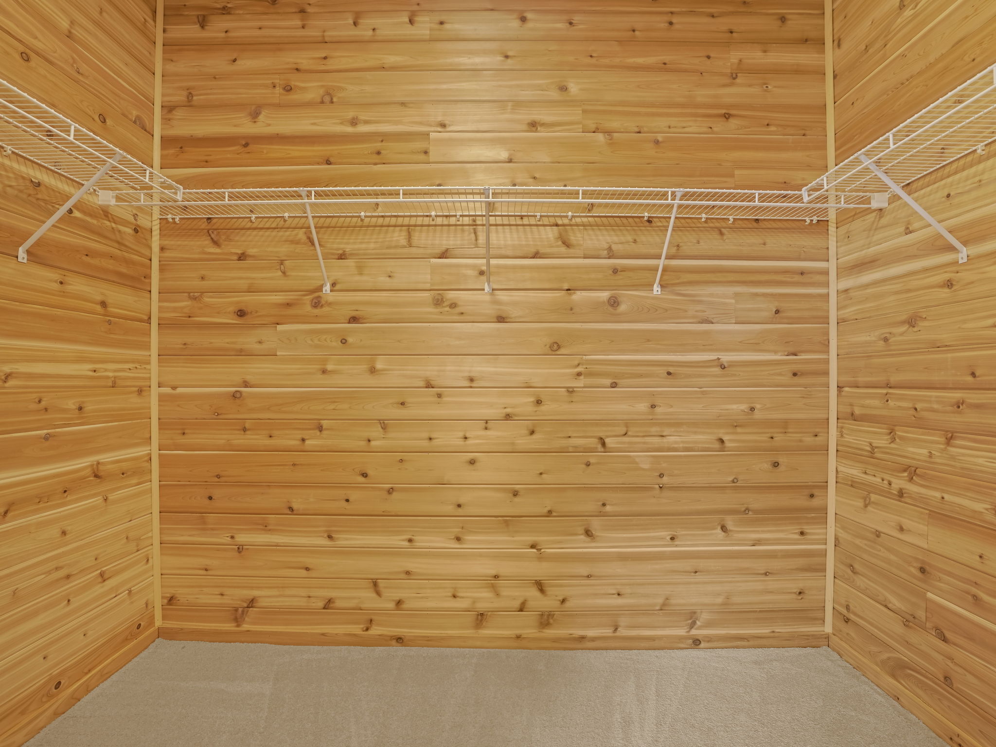 Southbury, Connecticut, 06488, United States, 4 Bedrooms Bedrooms, ,4 BathroomsBathrooms,Residential,Active,1988444