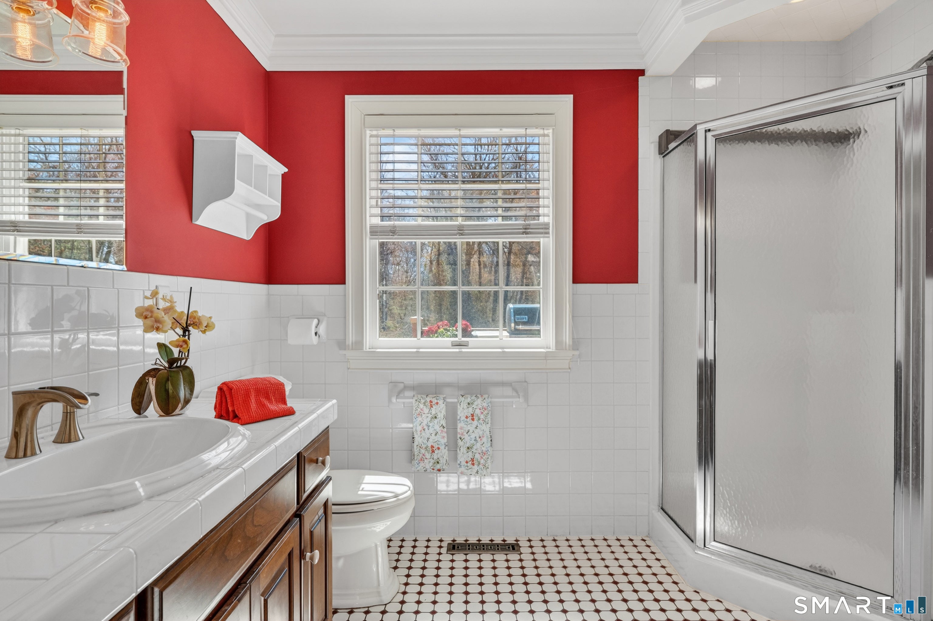 Waterford, Connecticut, 06385, United States, 3 Bedrooms Bedrooms, ,3 BathroomsBathrooms,Residential,Active,2043434