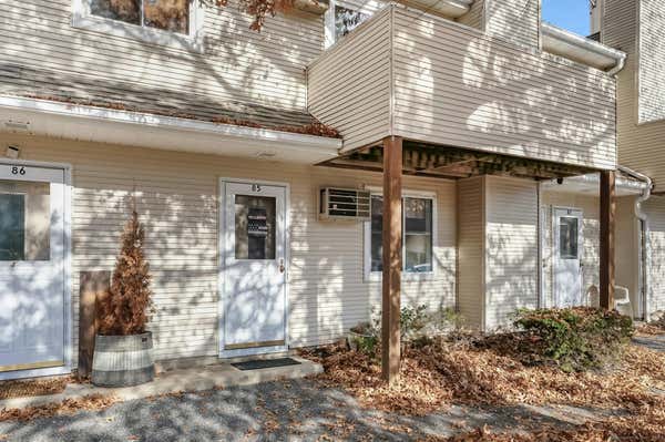 136 PEMBROKE RD # 10-85, DANBURY, CT 06811 - Image 1