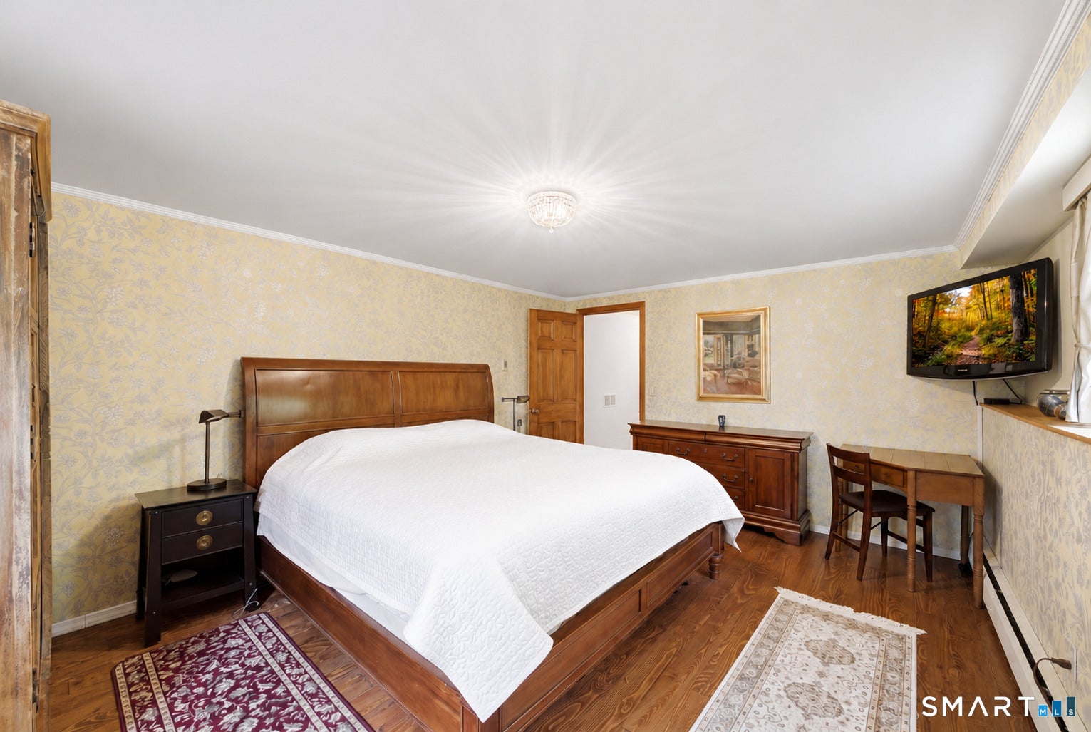 Stamford, Connecticut, 06902, United States, 4 Bedrooms Bedrooms, ,4 BathroomsBathrooms,Residential,Active,2042685