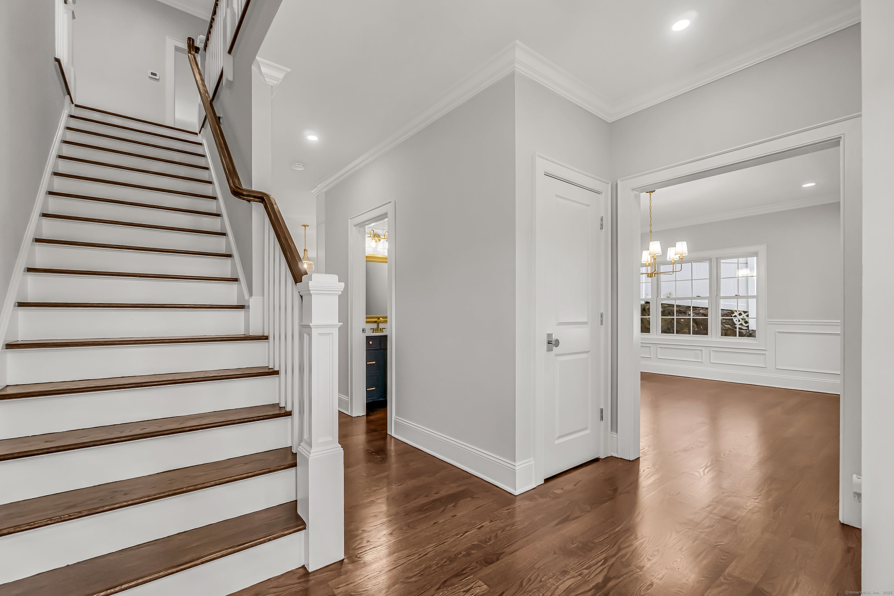 Fairfield, Connecticut, 06890, United States, 4 Bedrooms Bedrooms, ,3 BathroomsBathrooms,Residential,Active,2009390