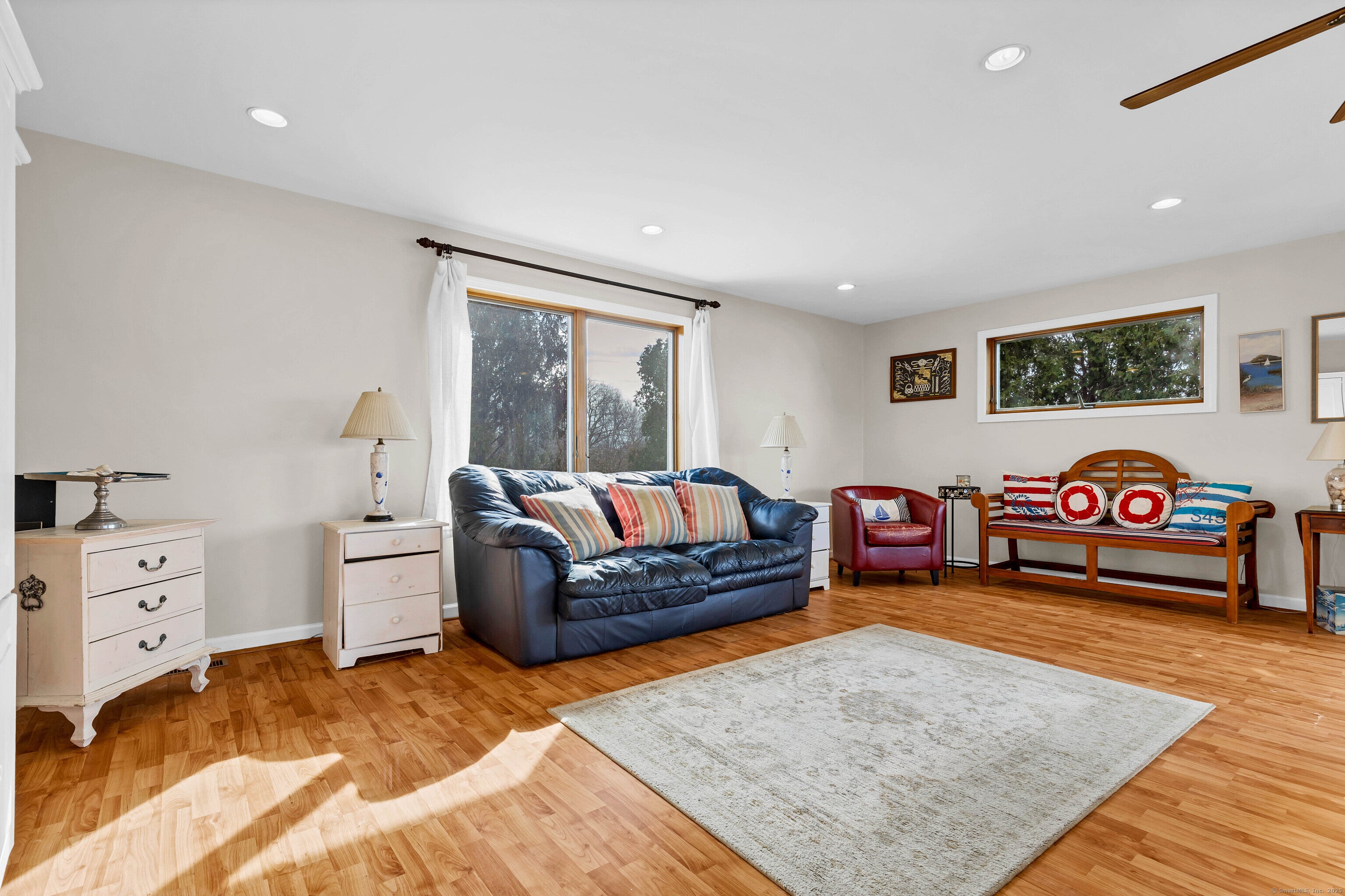Groton, Connecticut, 06340, United States, 5 Bedrooms Bedrooms, ,5 BathroomsBathrooms,Residential,Active,1849560