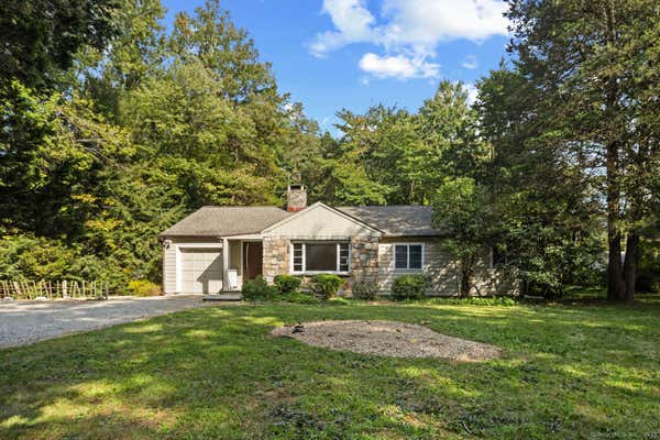 20 PIN OAK CT, WESTPORT, CT 06880 - Image 1