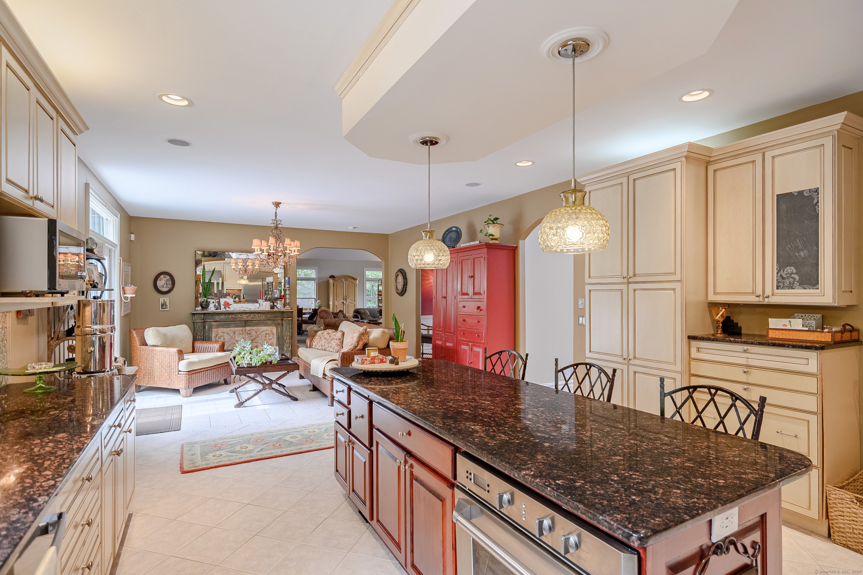 Newtown, Connecticut, 06482, United States, 4 Bedrooms Bedrooms, ,4 BathroomsBathrooms,Residential,Active,1934769