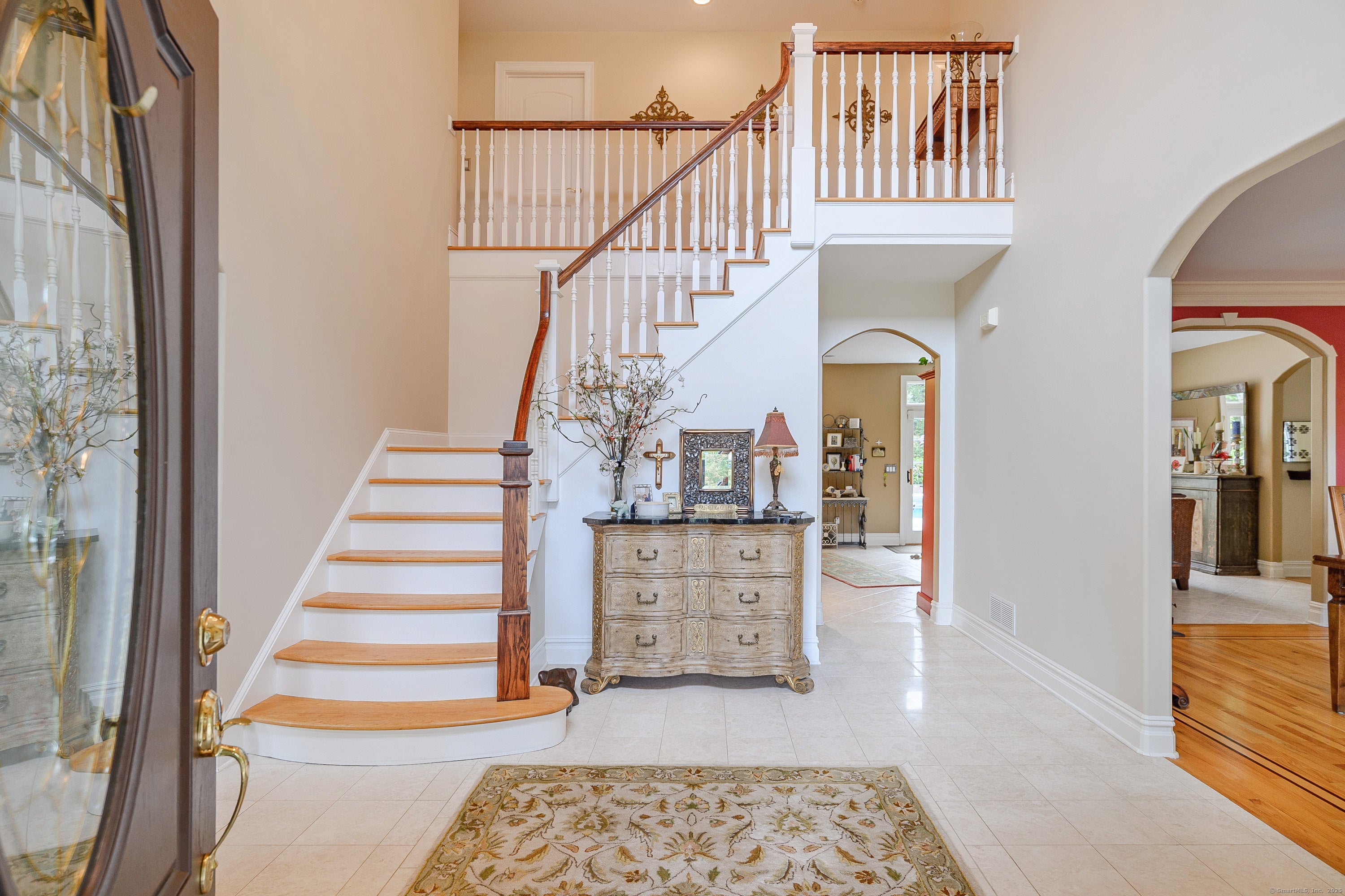 Newtown, Connecticut, 06482, United States, 4 Bedrooms Bedrooms, ,4 BathroomsBathrooms,Residential,Active,1934769