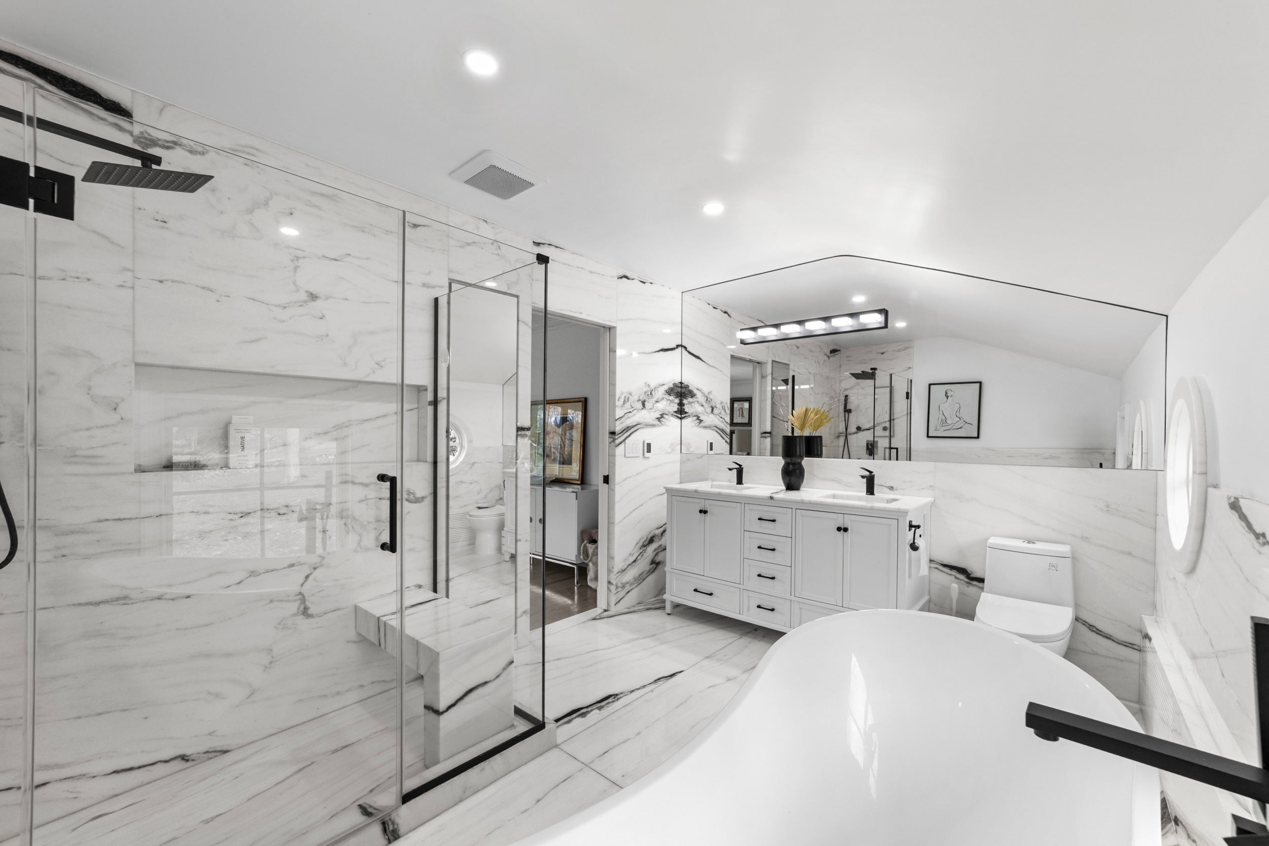 Stamford, Connecticut, 06903, United States, 4 Bedrooms Bedrooms, ,3 BathroomsBathrooms,Residential,Active,1996290