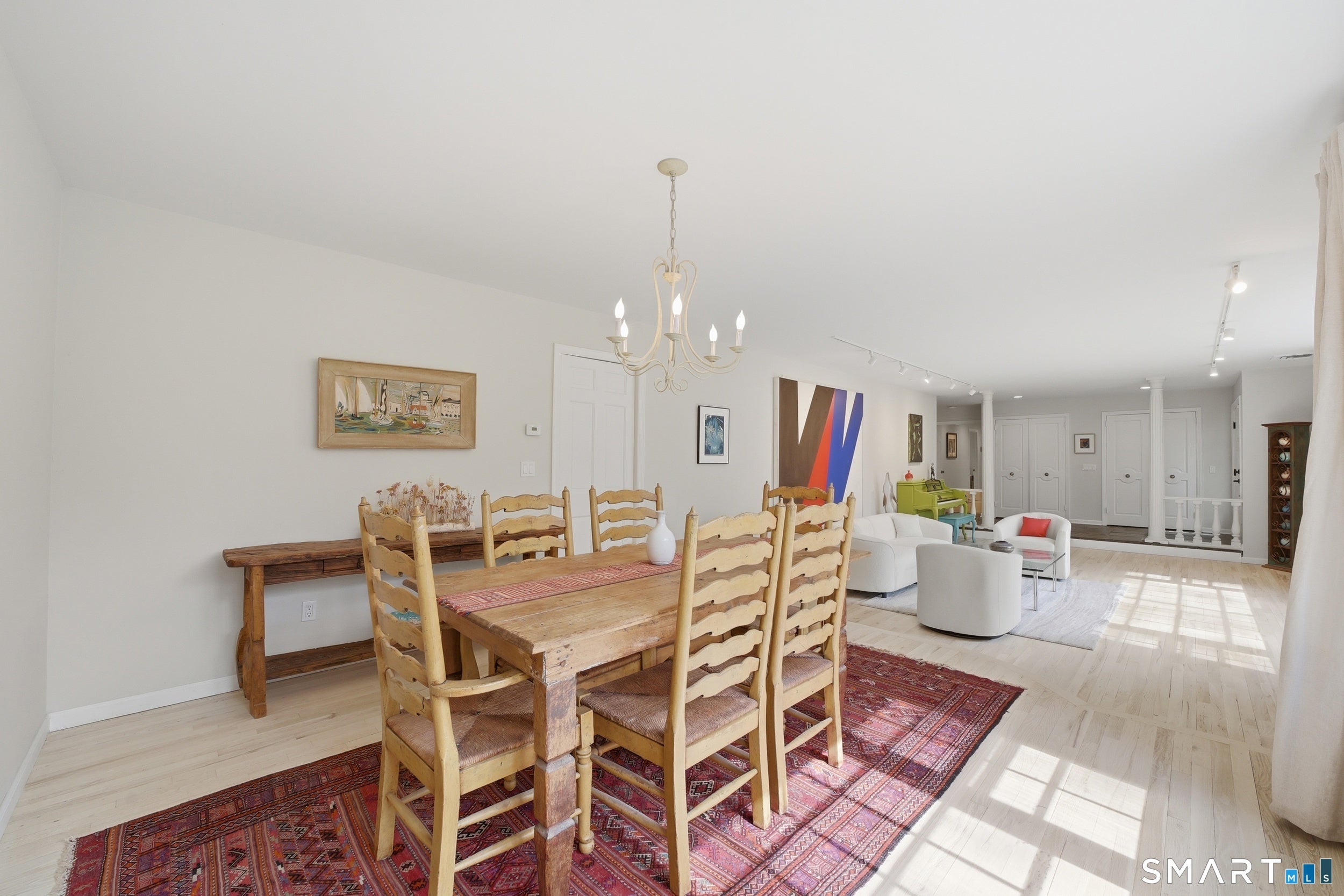 Stamford, Connecticut, 06902, United States, 4 Bedrooms Bedrooms, ,4 BathroomsBathrooms,Residential,Active,2042685