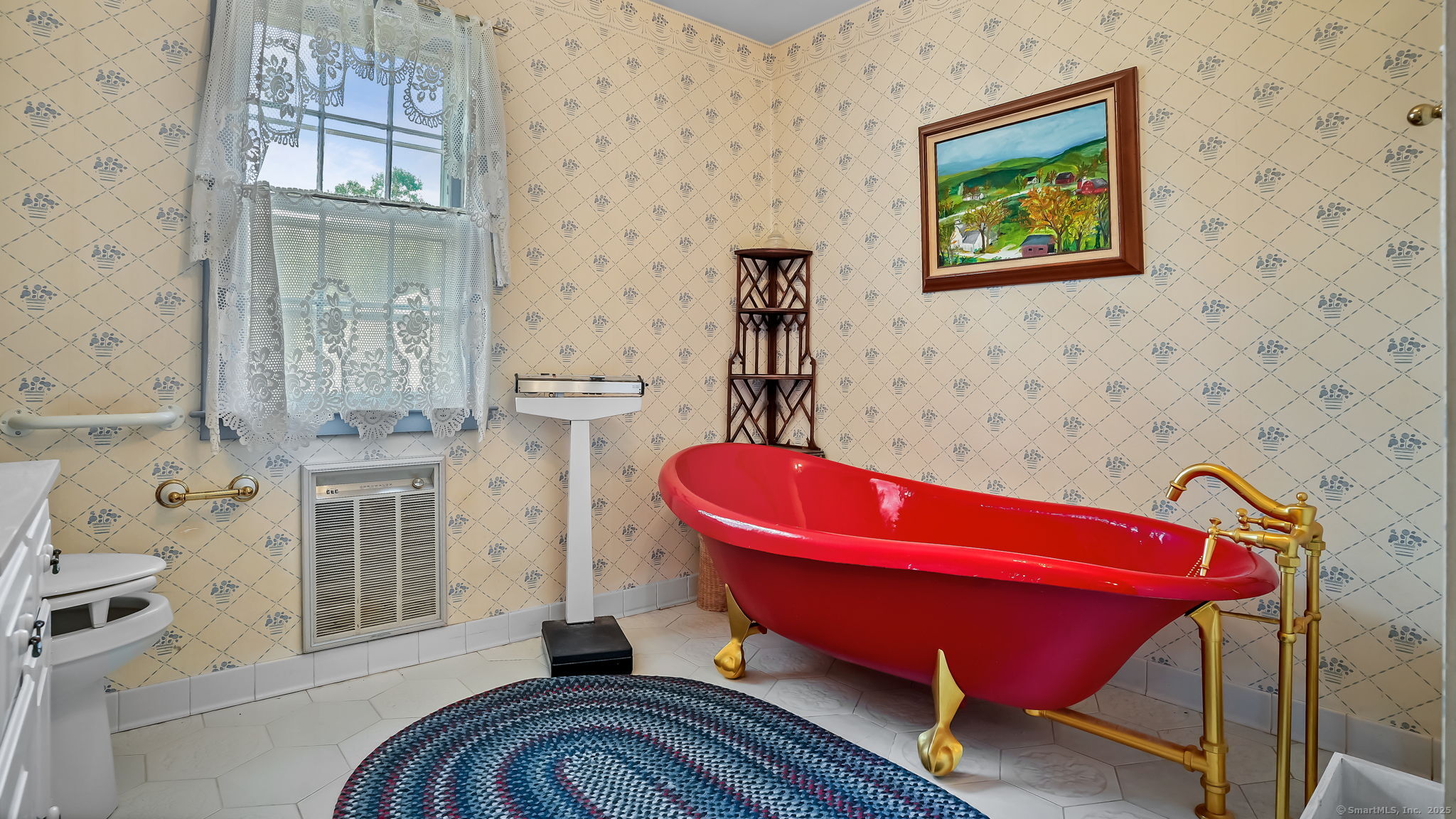 Trumbull, Connecticut, 06611, United States, 6 Bedrooms Bedrooms, ,6 BathroomsBathrooms,Residential,Active,1922320