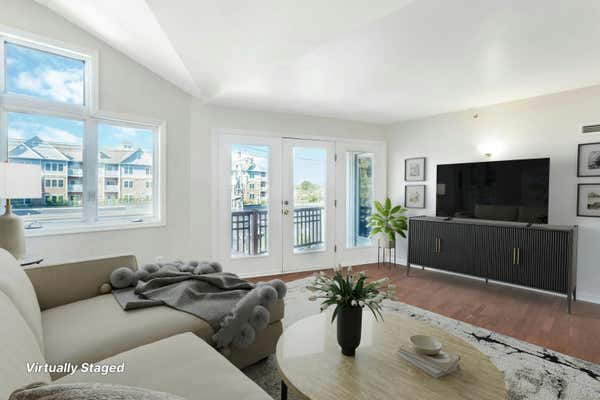 3250 FAIRFIELD AVE APT 334, BRIDGEPORT, CT 06605 - Image 1