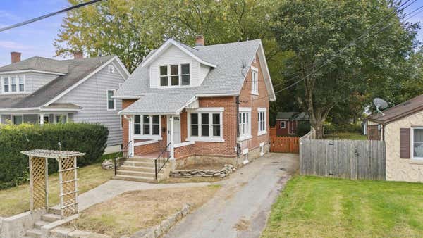 72 PHILLIPS ST, NEW LONDON, CT 06320 - Image 1