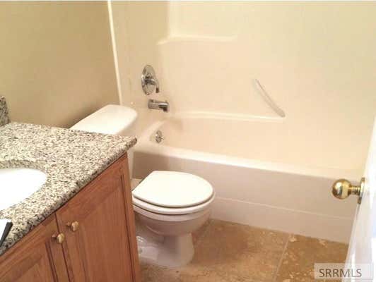 264 N 3RD E APT 401, REXBURG, ID 83440, photo 2 of 5