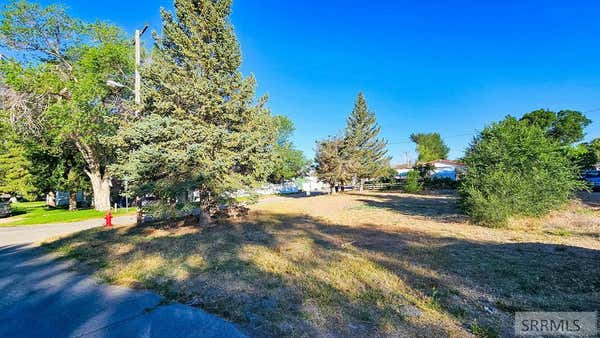 310 N EAST ST, ARCO, ID 83213 - Image 1