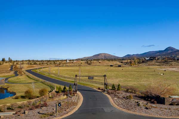 LOT 8 SW VAQUEROS WAY, POWELL BUTTE, OR 97753 - Image 1