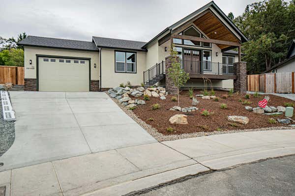 76 SE DEMI CT, GRANTS PASS, OR 97527 - Image 1