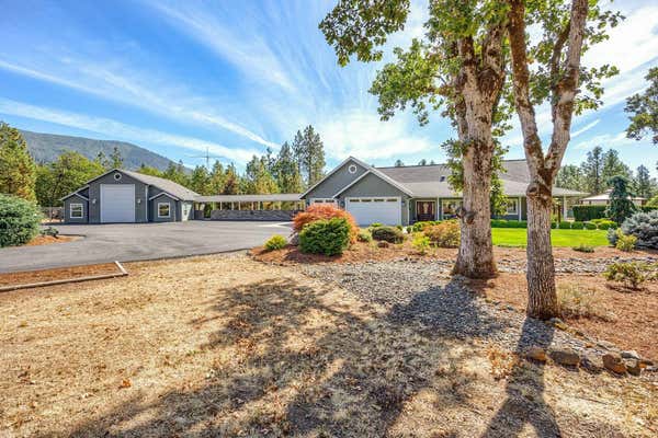 385 KANEETA LN, GRANTS PASS, OR 97526 - Image 1