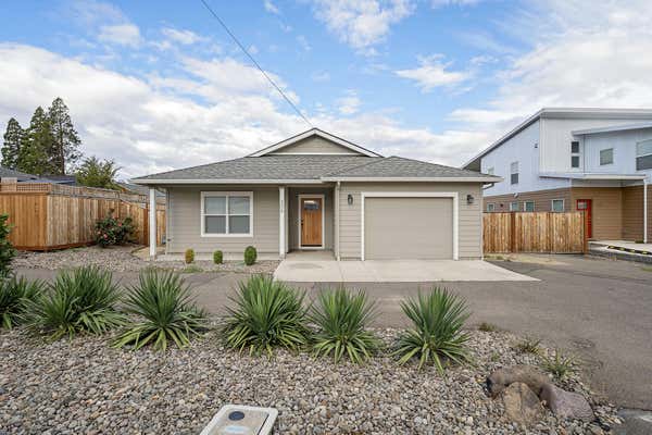 306 E RAPP RD, TALENT, OR 97540 - Image 1