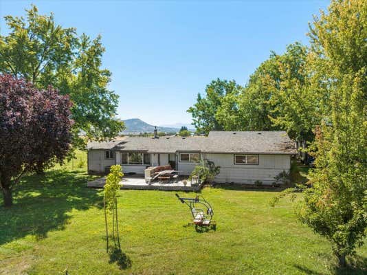 6188 MCLOUGHLIN DR, MEDFORD, OR 97502 - Image 1