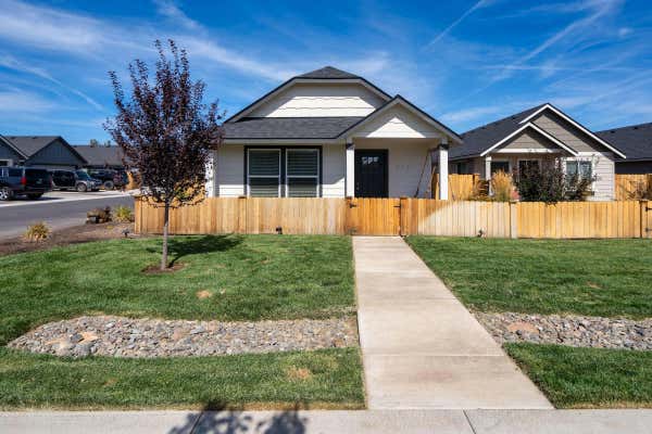 973 NW UPAS AVE, REDMOND, OR 97756 - Image 1