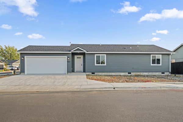 7947 27TH ST, WHITE CITY, OR 97503 - Image 1