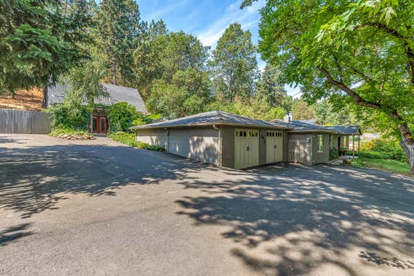 880 S 3RD ST # 882, JACKSONVILLE, OR 97530, photo 2 of 46