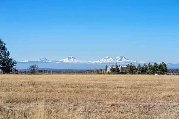 13902 SW RIGGS RD, POWELL BUTTE, OR 97753 - Image 1