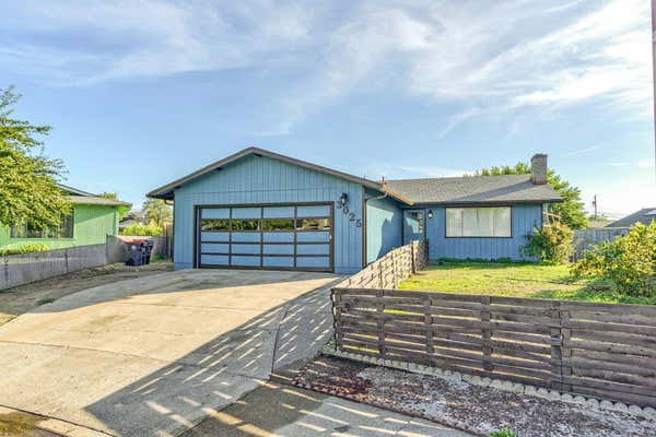 3025 SHELTERWOOD CIR, MEDFORD, OR 97501 - Image 1