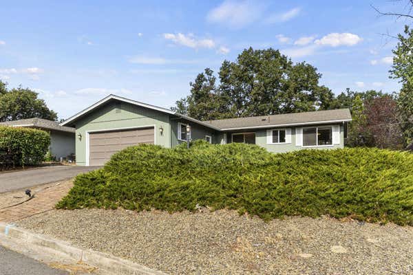 699 OAK KNOLL DR, ASHLAND, OR 97520 - Image 1