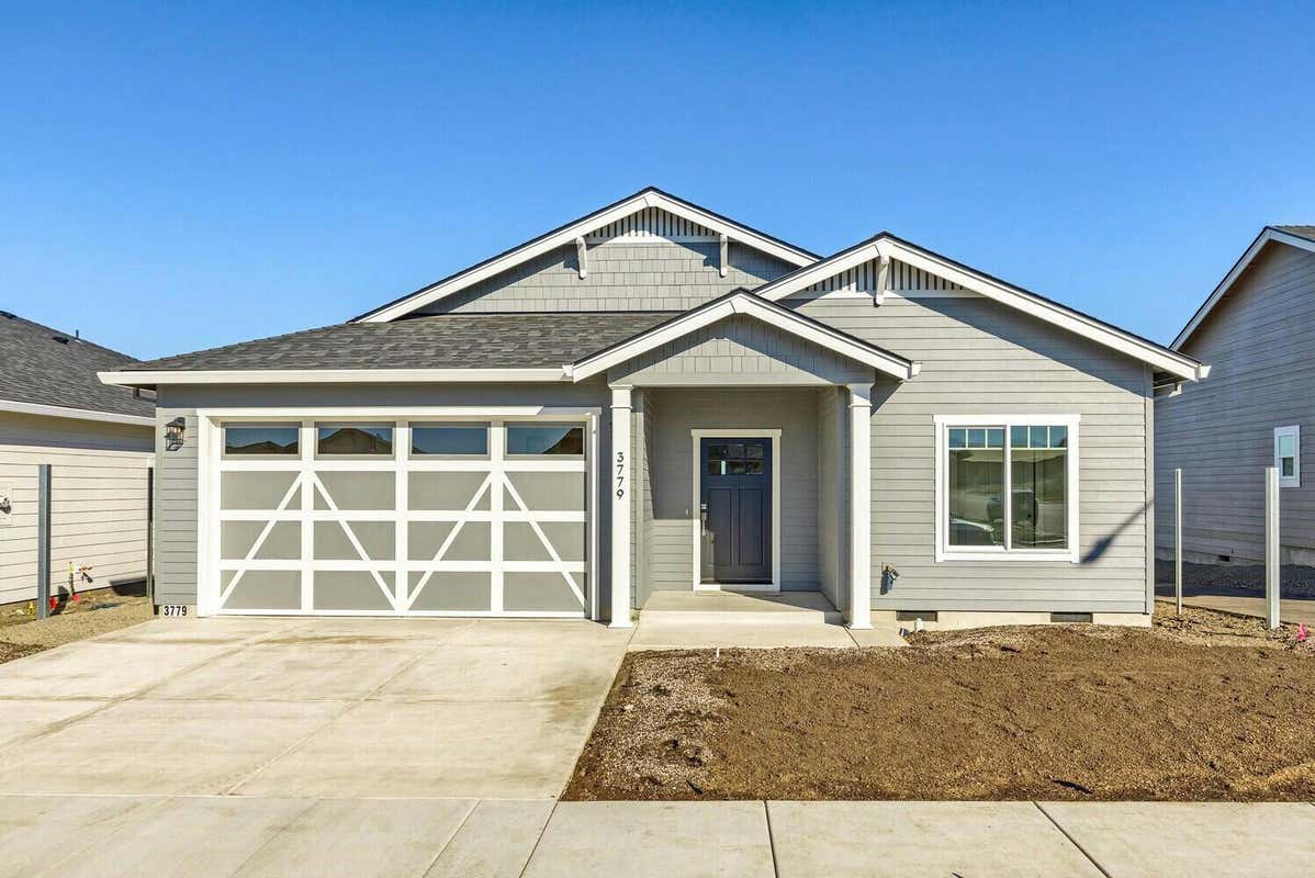 3730 DURST ST, MEDFORD, OR 97504 Single Family Residence For Sale MLS